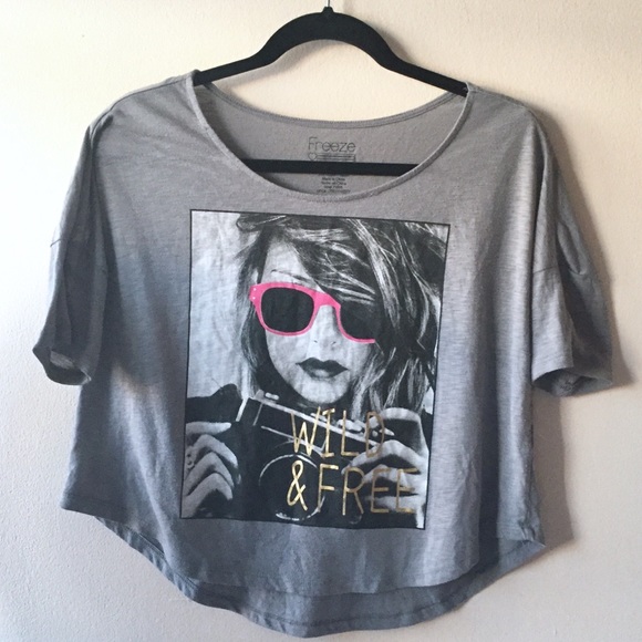 Freeze Tops - Freeze wild & free gray cropped shirt. Size small